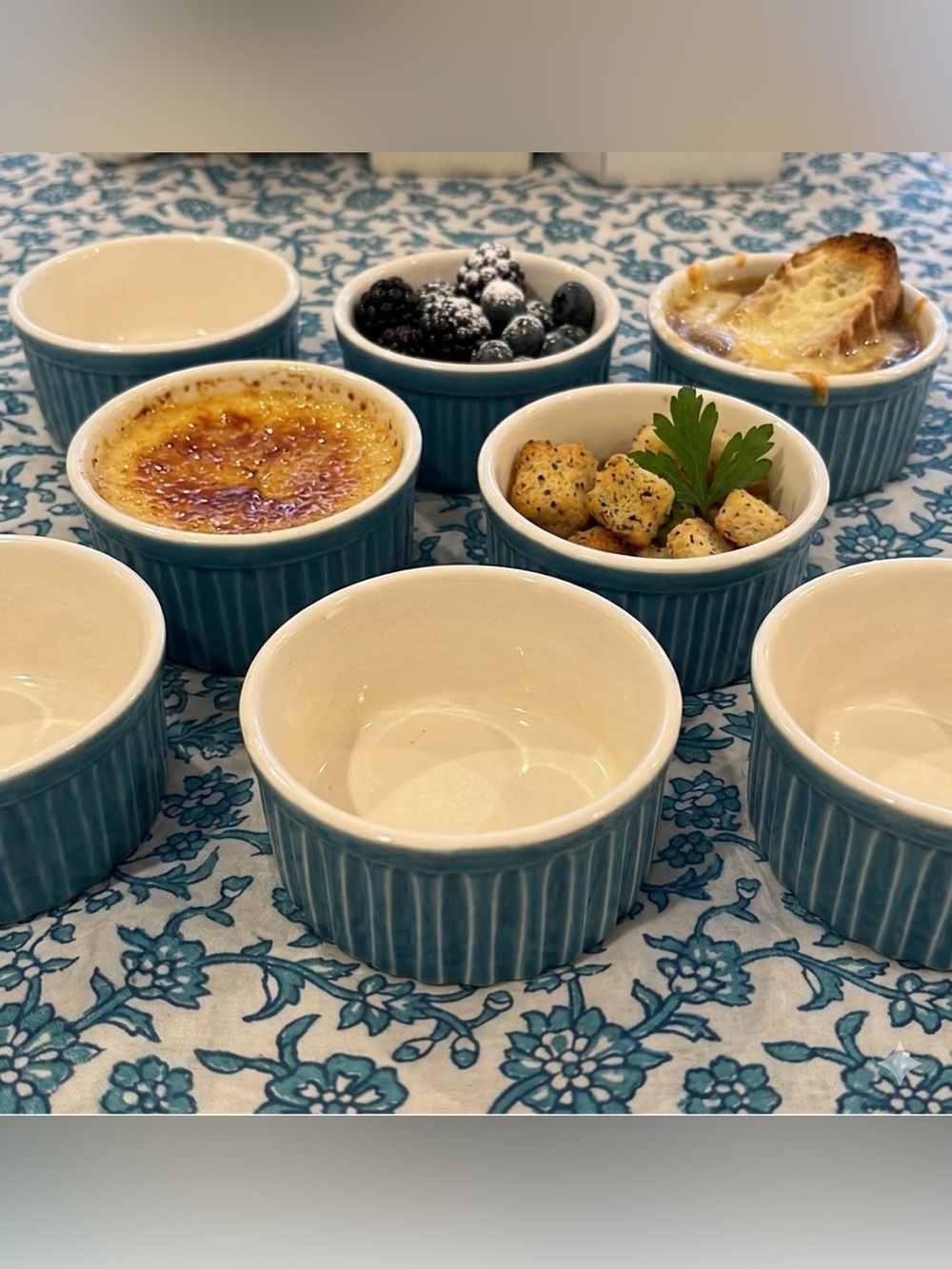 7 Ramekin Bowls NWOT